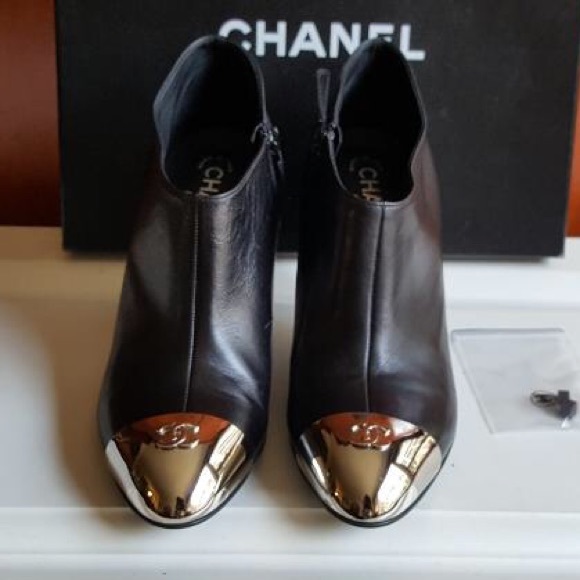 HOST PICK !!!!!Chanel CC silver cap toe booties - Picture 2 of 8